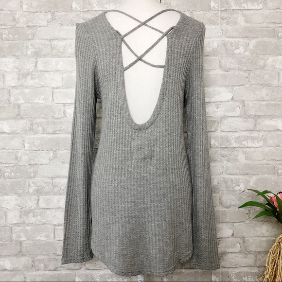 CHASER Gray Waffle Knit Longsleeve Tunic Top with Criss Cross Low Back Medium - Picture 4 of 15